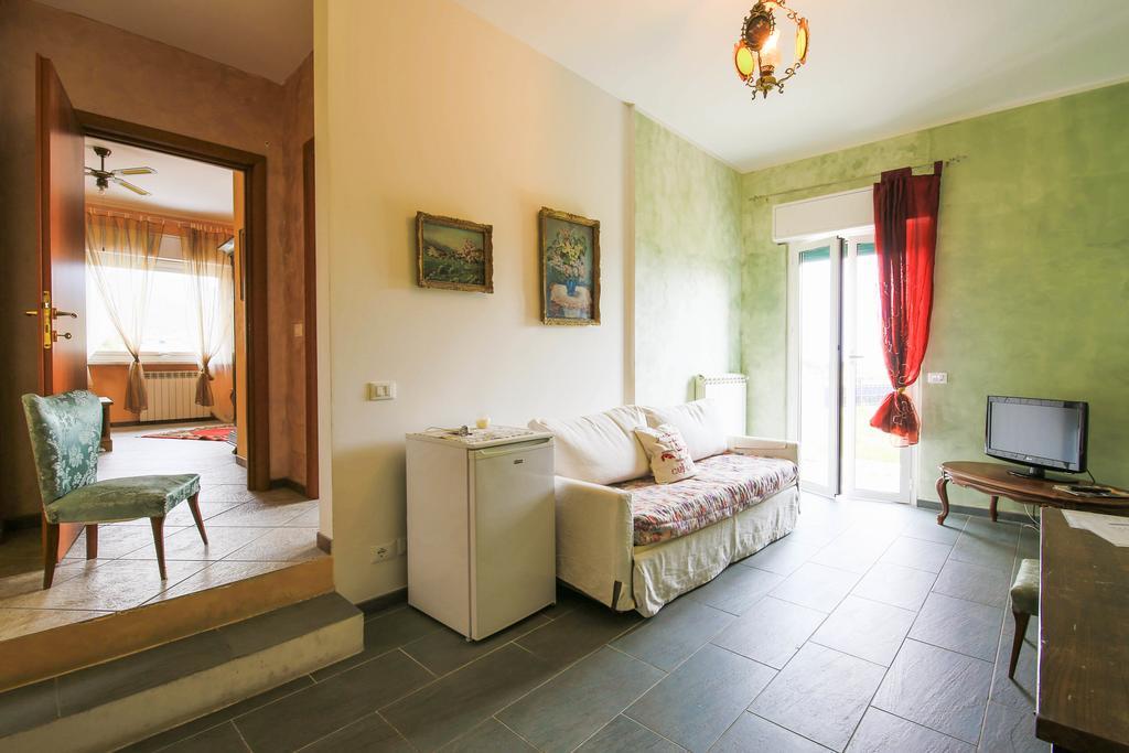 Villamir B&B Albenga Room photo