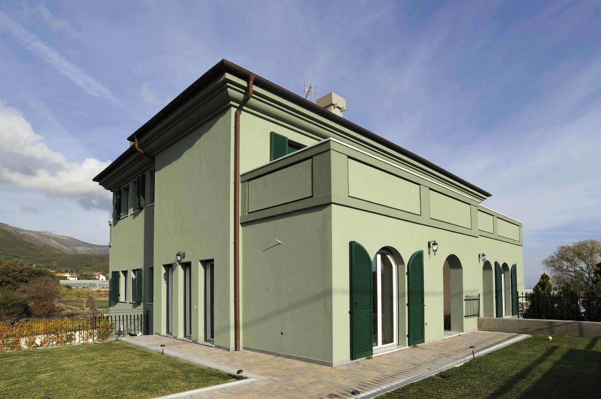 Villamir B&B Albenga Exterior photo